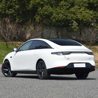 3.66s Official 0-100km/H Acceleration Electric Sedan Car EV Car Electric Vehicles