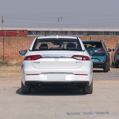2023 Aion S Xuan 530 Auto Car 4 Door 5 Seat Sedan White Exterior Color Manual Gearbox