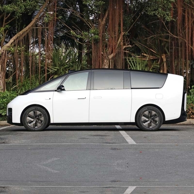 Max Speed Km/H 180 5-Doors 7-Seats Lixiang Mega MPV Automatic Electric System Cars