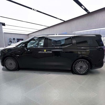 Zeekr 009 6 Seats Large MPV Electric Vehicle with 400Kw Max Power Automatic Gearbox